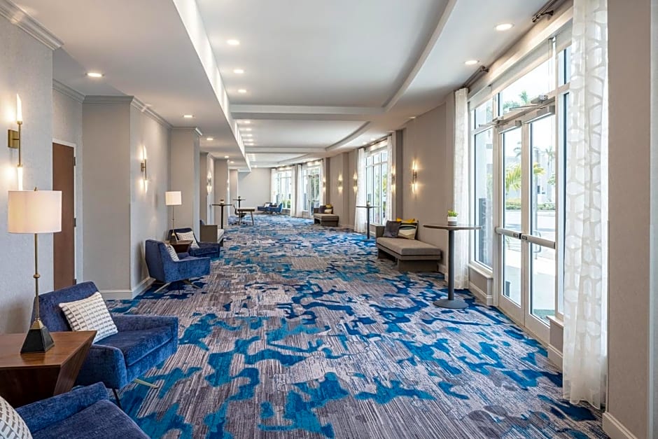 Crowne Plaza Fort Myers Gulf Coast By IHG