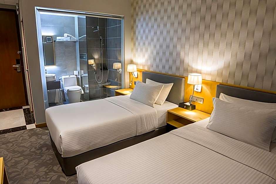 Redpine Boutique Hotel