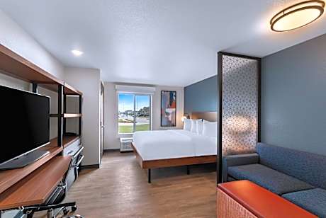 Everhome Suites Bastrop