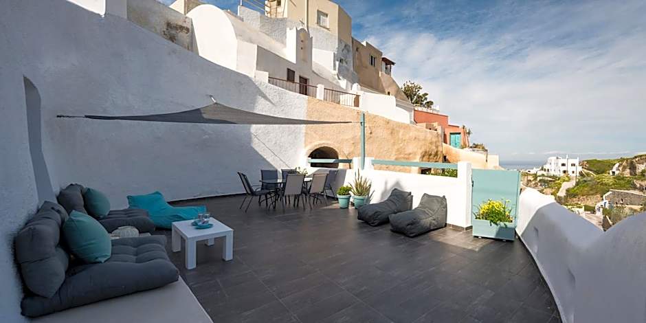 For All Seasons Mansion