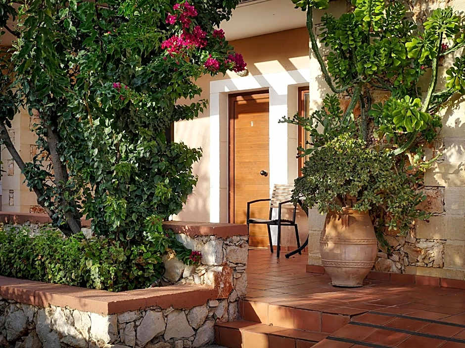 Areti Aparthotel