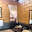 Zwahili Private Game Lodge & Spa