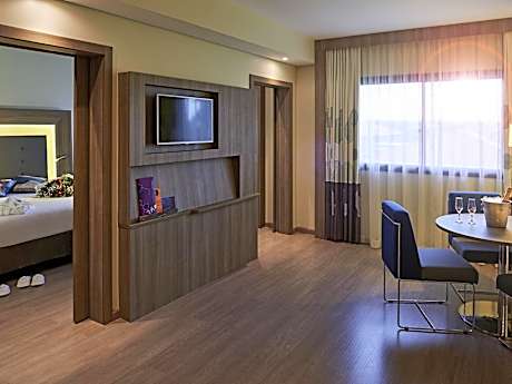 Presidential Suite with one king bed