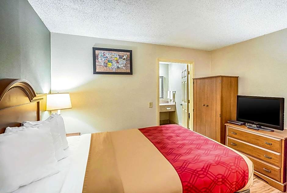 Econo Lodge Huntington - Barboursville University Area
