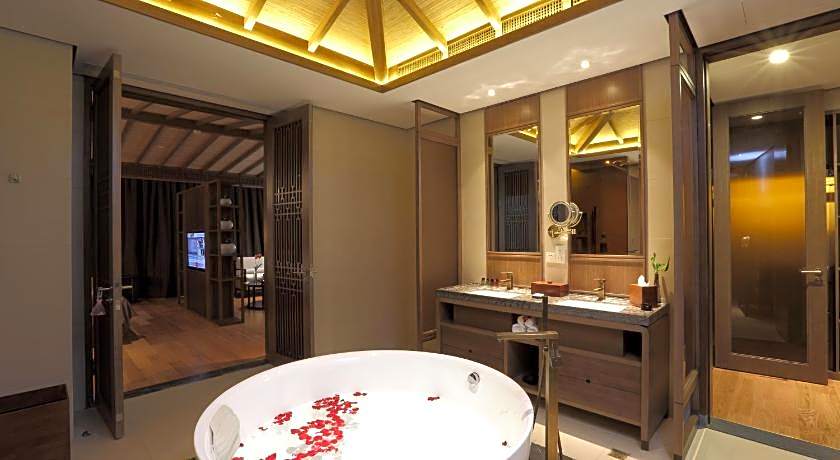 Linhai S&N International Hotel