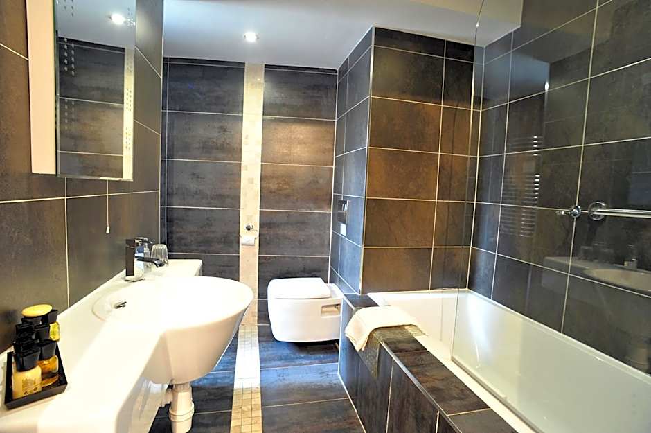 The Kings Arms Hotel