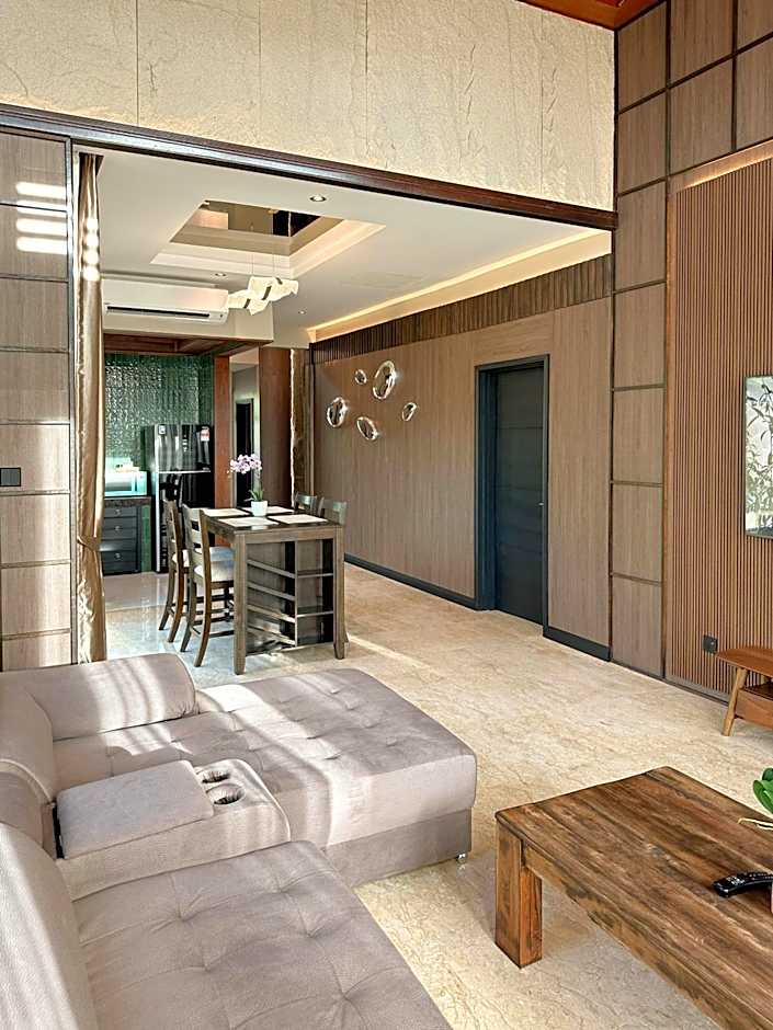 Bonheur at Karambunai