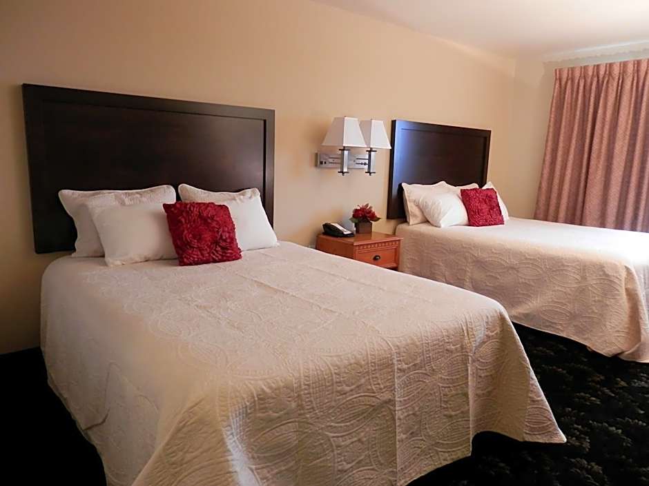 Grand View Inn & Suites