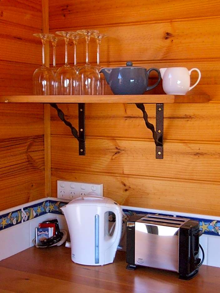 Bruny Island Escapes and Hotel Bruny