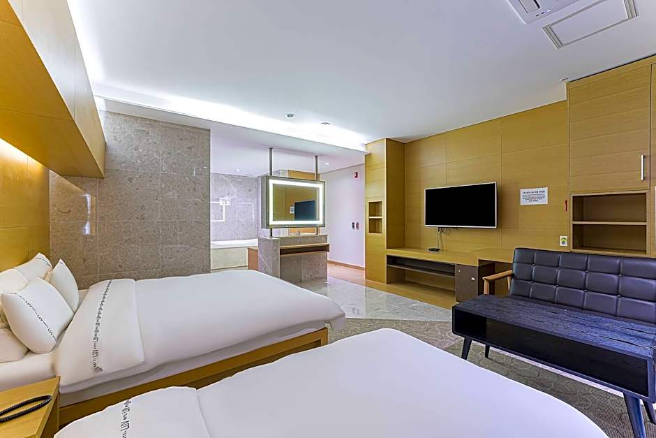 Business Design Hotel Luv