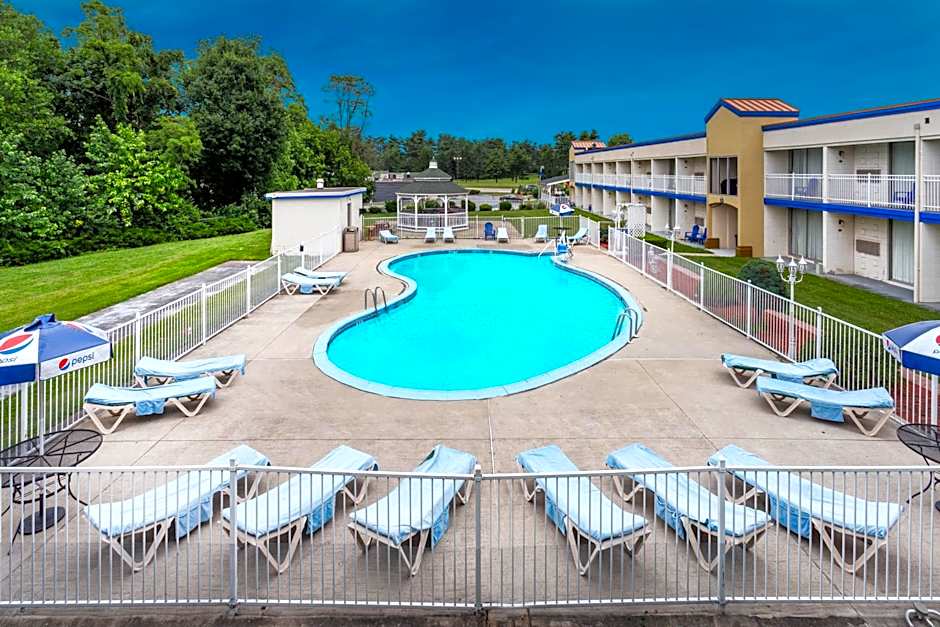 Days Inn By Wyndham Carlisle