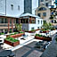 Urban Yard Hotel