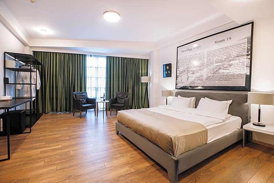 Citadel Narikala Hotel