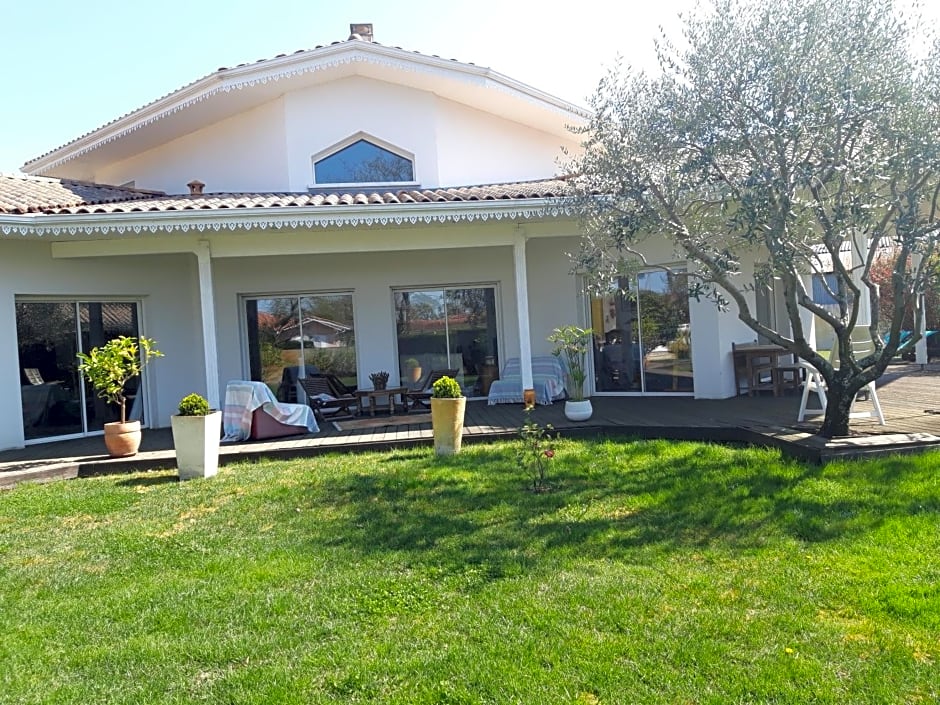 Agréable Maison sur le Bassin d'Arcachon