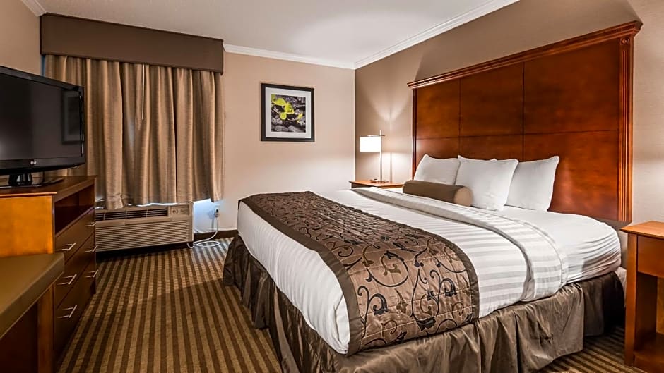 Best Western Plus Liverpool - Syracuse Inn & Suites