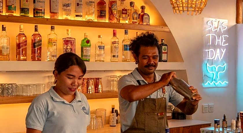 Seaesta Komodo Hostel & Hotel