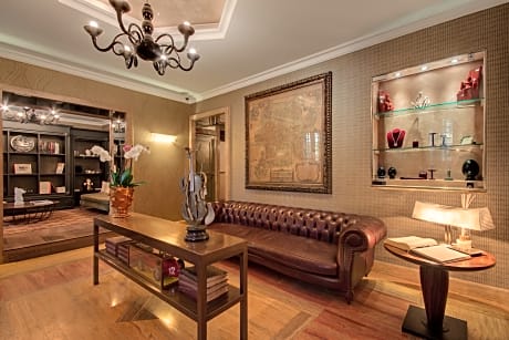Palazzo Manfredi-Small Luxury Hotels of the World