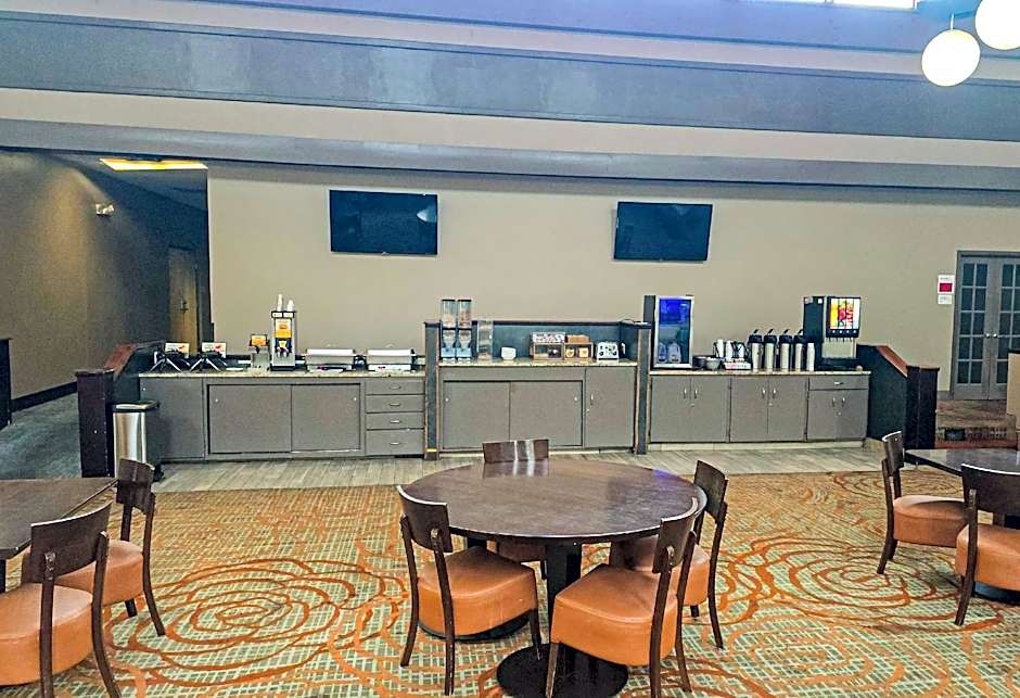 The Eddie Hotel Gillette