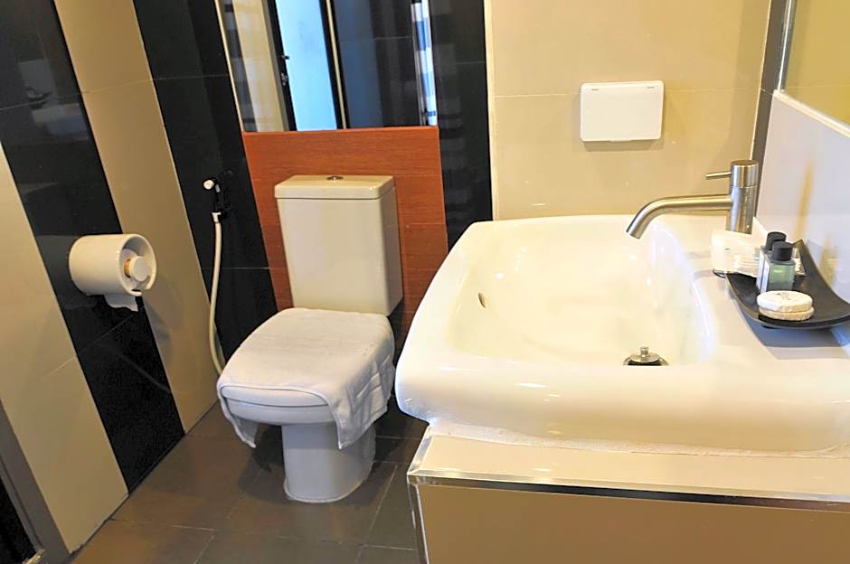 Grand Marina Hotel