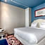 New Hotel Republique
