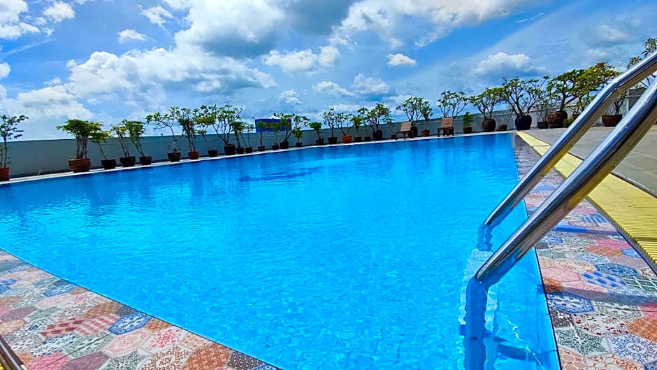 Diamond Plaza Hotel Suratthani