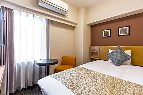 Standard Double Room - Smoking - House Keeping is Optional with Additional Cost