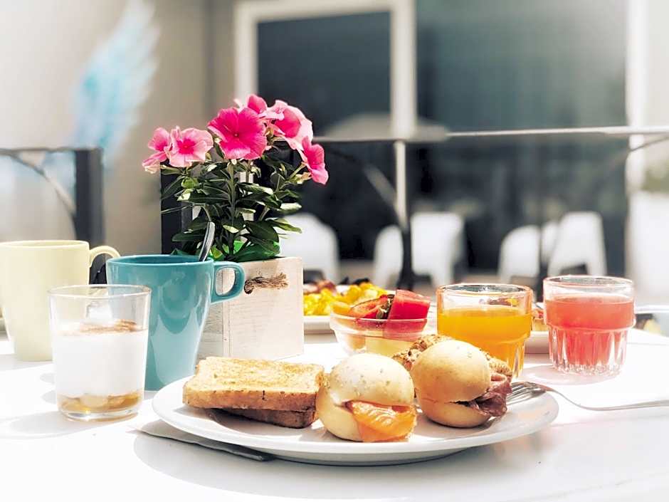 Hotel Liberty Beach - Parking & Beach