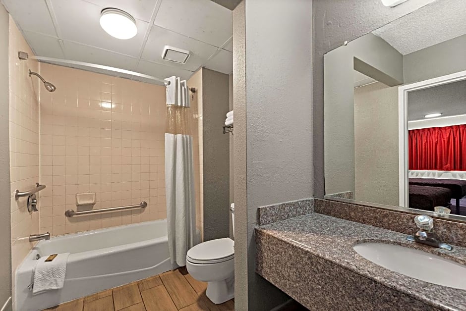 Rodeway Inn