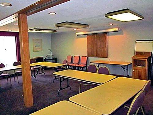 Motel 6-Richmond, IN