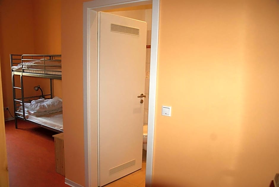 Happy go Lucky Hotel  Hostel