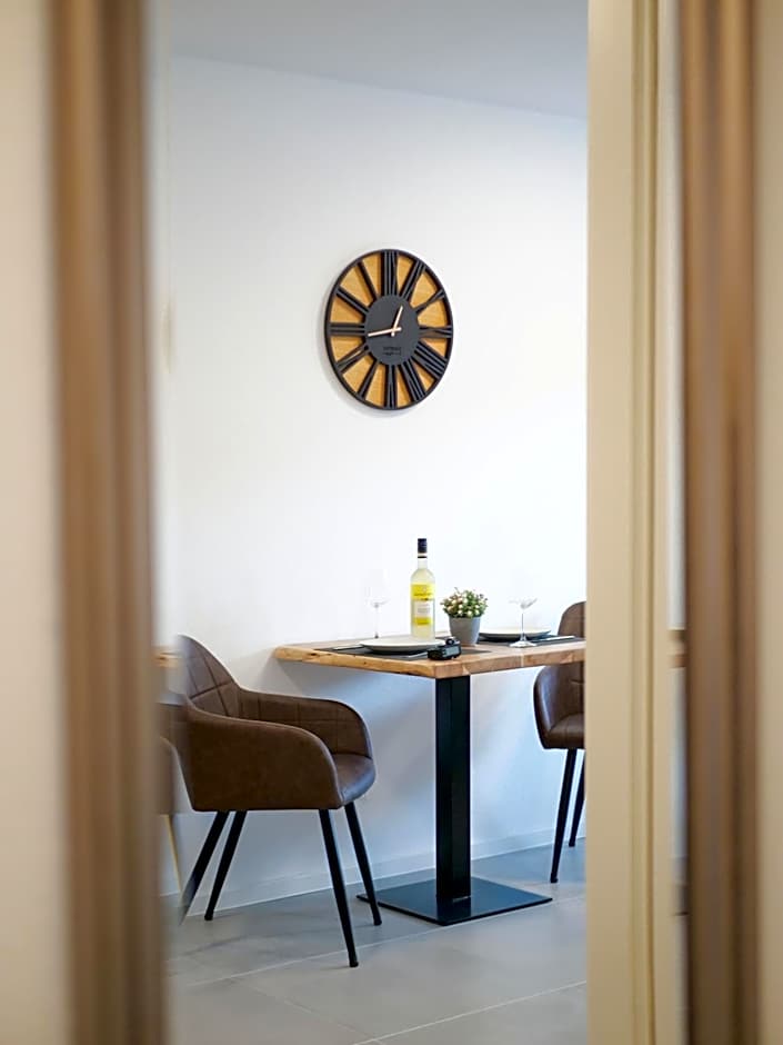 INhome Studio Apartment - Küche - Parken - TV