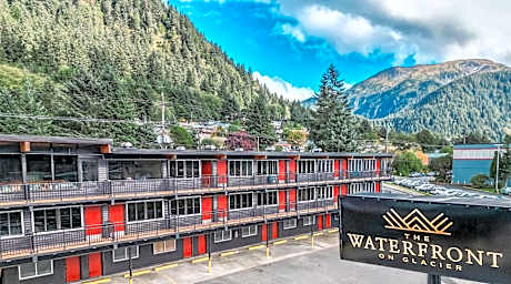 Waterfront on Glacier