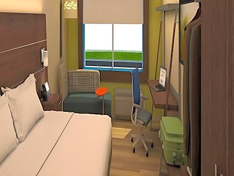 2 Bed Deluxe Hearing Accessible Tub Non-Smoking