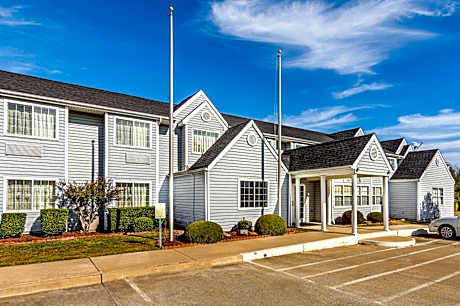 Motel 6-Mcalester, OK