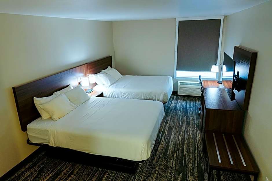 Clarion Pointe - Dillard near Blue Ridge Mountains