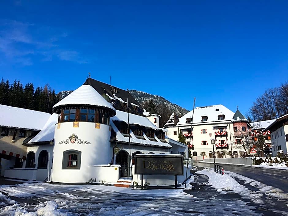 Family Hotel Schloss Rosenegg