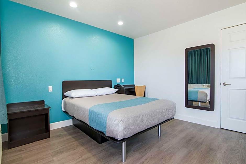 Motel 6-Moreno Valley, CA - Perris