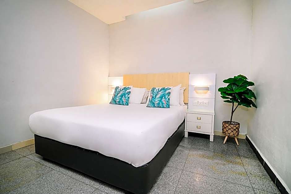 Swing & Pillows - Subang SS15