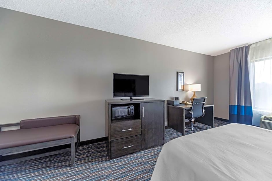 Comfort Inn and Suites Quail Springs
