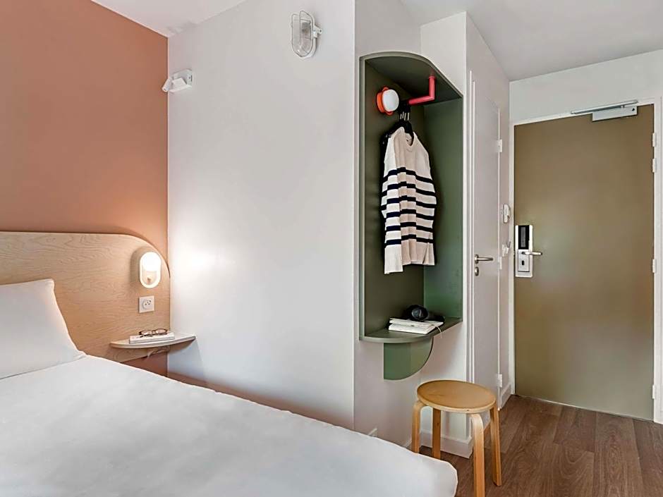 greet Hotel Prevessin Geneve Aeroport