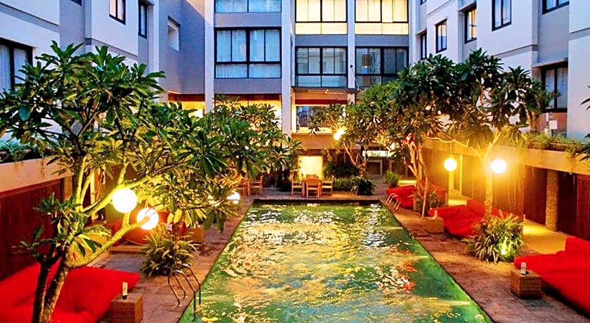 Hotel Dafam Savvoya Seminyak