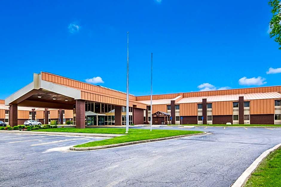 Quality Inn & Suites Florence - Cincinnati South