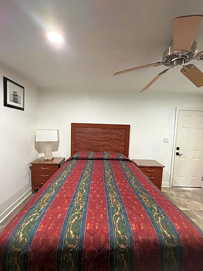 Photo 1 of 12 of Suite