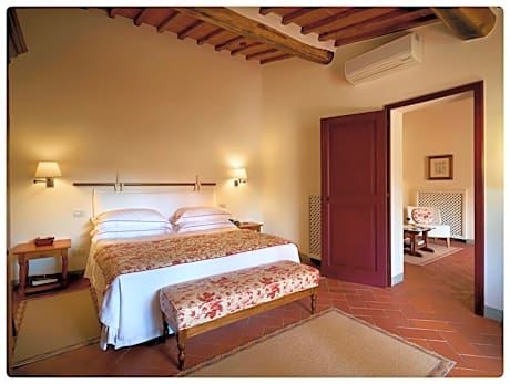 Junior Suite (2 Adults)