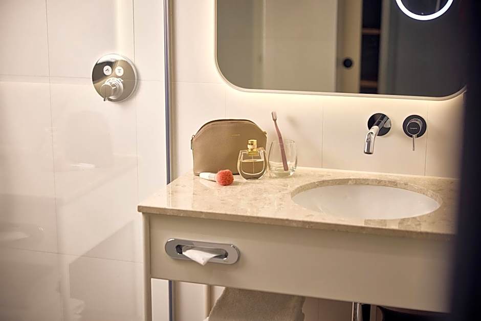 Van der Valk Hotel Paris CDG Airport