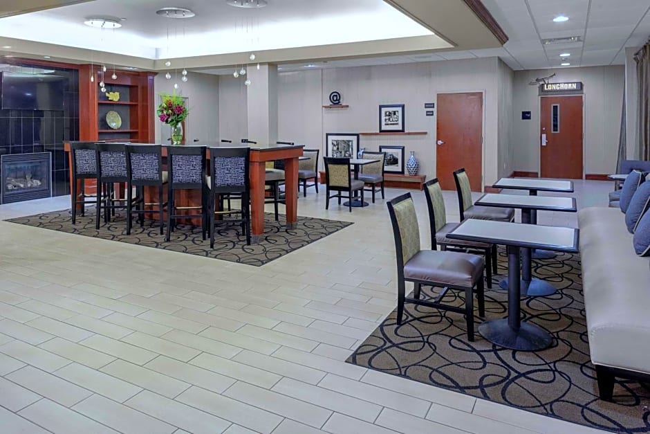 Hampton Inn By Hilton Woodbridge, Nj