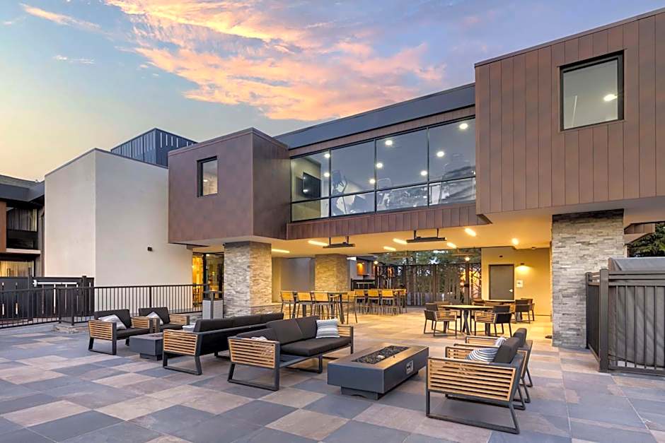 Aiden by Best Western Flagstaff