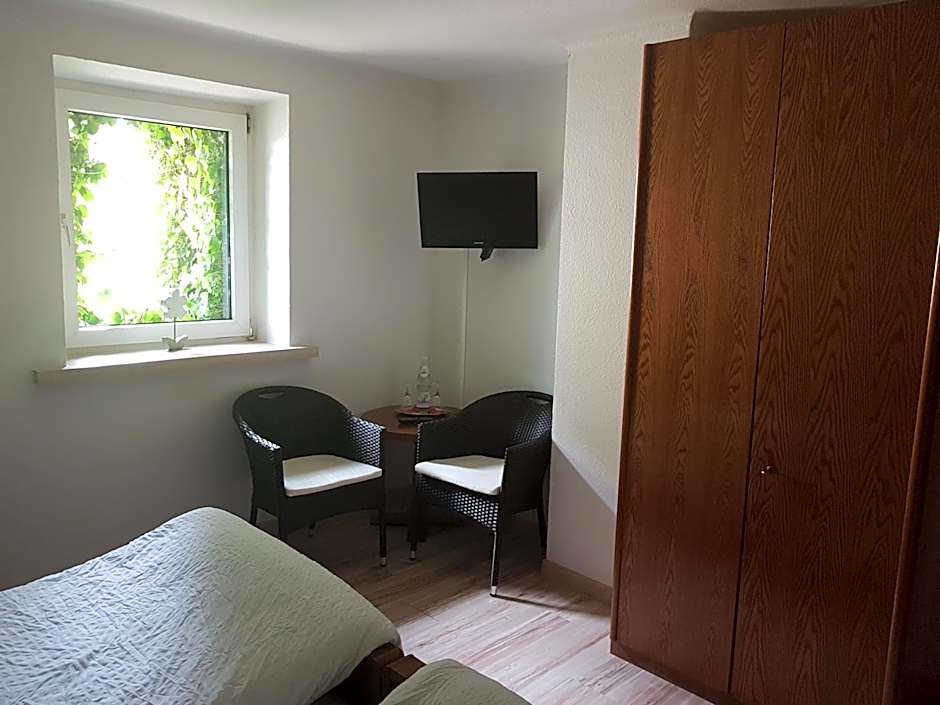 Forellenhof-Waldhölzbach