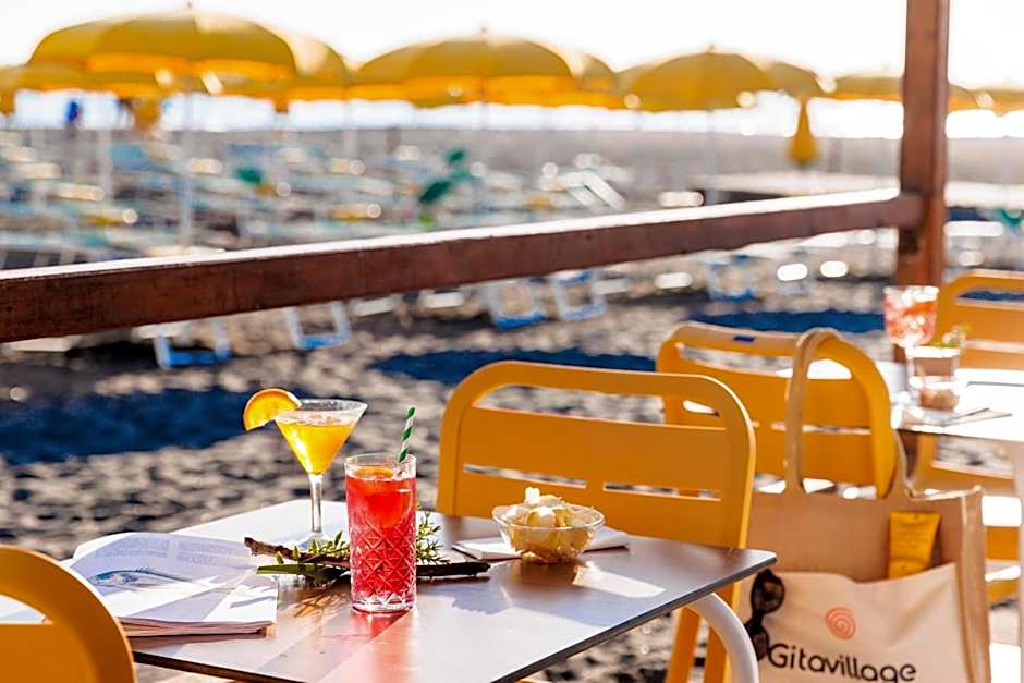 Gitavillage California