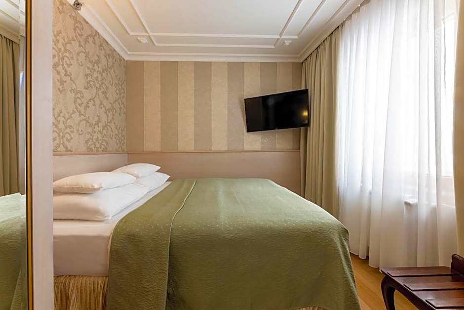 Hotel Moskva